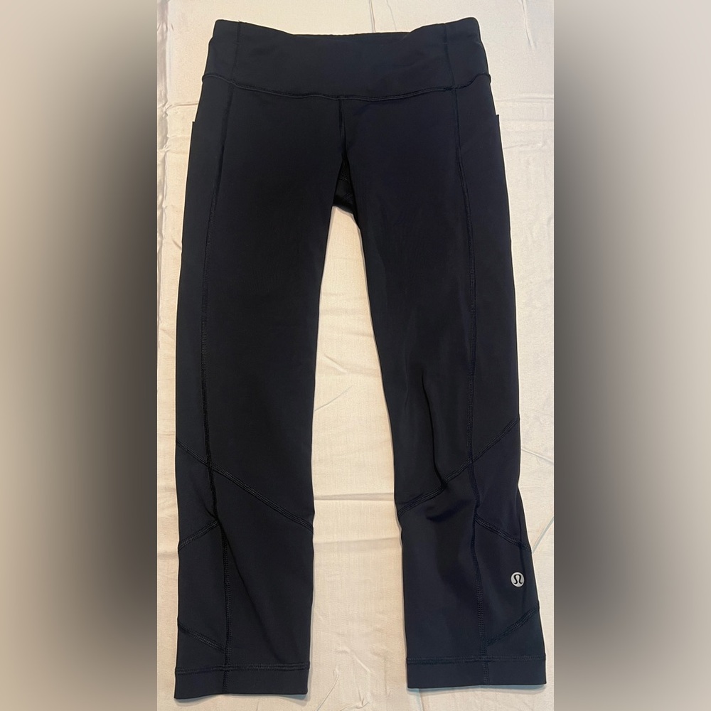 GUC Lululemon Pace Rival Crop *Full-On Luxtreme 22" Size 6 Color Black - Picture 5 of 9